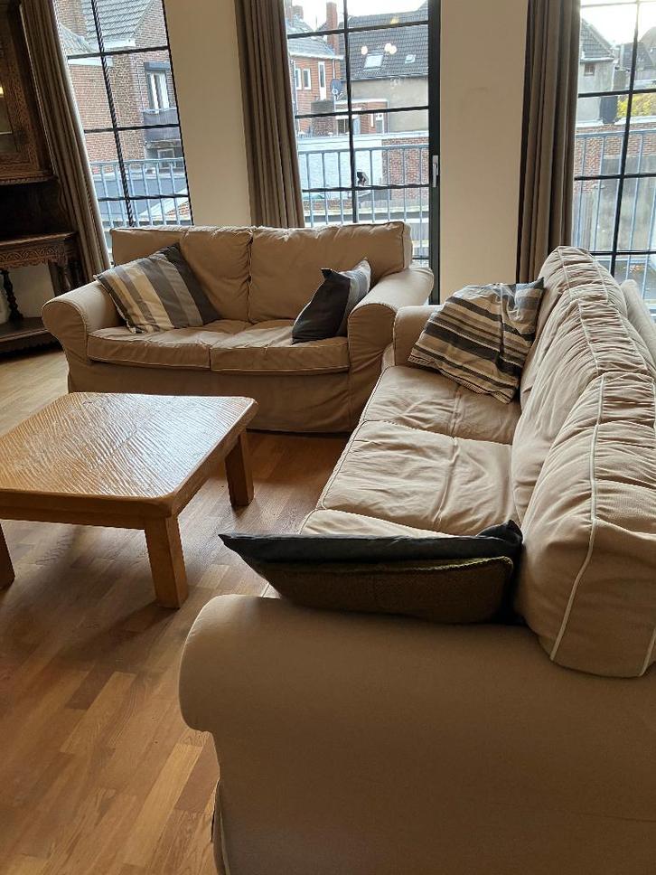 Tweezits bank IKEA Ektorp beige, opbrengst tbv st alzheimer, Huis en Inrichting, Banken | Bankstellen, Gebruikt, Rechte bank, Tweepersoons