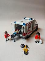 Playmobil ambulance en ziekenhuiskamer (4221 & 4405), Kinderen en Baby's, Speelgoed | Playmobil, Ophalen, Gebruikt, Complete set