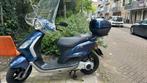 Piaggio Fly 125cc met koffer en windscherm, Fietsen en Brommers, Ophalen, Gebruikt, Overige modellen, Maximaal 45 km/u