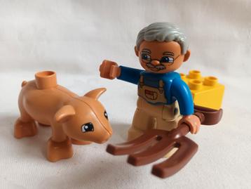 Duplo Lego Ville 5643 boer opa met biggetje en hooivork  beschikbaar voor biedingen