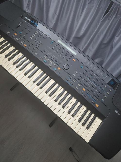 Roland E-86 Keyboard - Intelligent Synthesizer, Muziek en Instrumenten, Keyboards, Gebruikt, Roland, Aanslaggevoelig, Midi-aansluiting