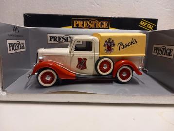 Ford pick up V8 met huif Becks Solido 1:17 KRD beschikbaar voor biedingen