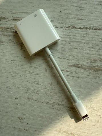 Adapter lightning naar USB Apple beschikbaar voor biedingen