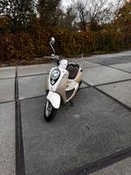 Sym Mio geel kenteken, topstaat, Fietsen en Brommers, Scooters | SYM, Ophalen, Zo goed als nieuw, Benzine