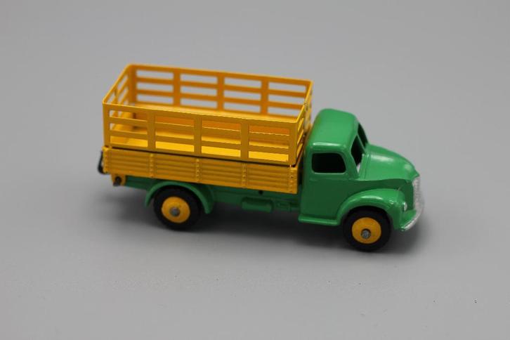 Dinky Toys Dodge Farm Produce Wagon # 343 (2), Hobby en Vrije tijd, Modelauto's | 1:43, Nieuw, Bus of Vrachtwagen, Dinky Toys