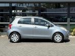 Toyota Yaris 1.0 VVTi Terra 5 deurs APK t/m 01-2026 !, Voorwielaandrijving, 970 kg, Stof, Gebruikt