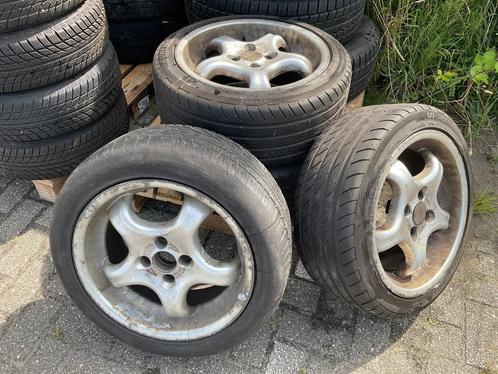 Autobanden en velgen, 4 stuks per set, diverse merken, Auto-onderdelen, Banden en Velgen, Banden en Velgen, Gebruikt, Ophalen