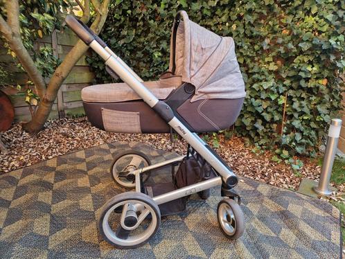 Mutsy IGO kinderwagen grijs antraciet, Kinderen en Baby's, Kinderwagens en Combinaties, Gebruikt, Mutsy, Ophalen
