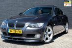 BMW 3-serie Coupé 325i | Schuifdak | NAP | Leer, Auto's, BMW, Te koop, Zilver of Grijs, Benzine, 73 €/maand