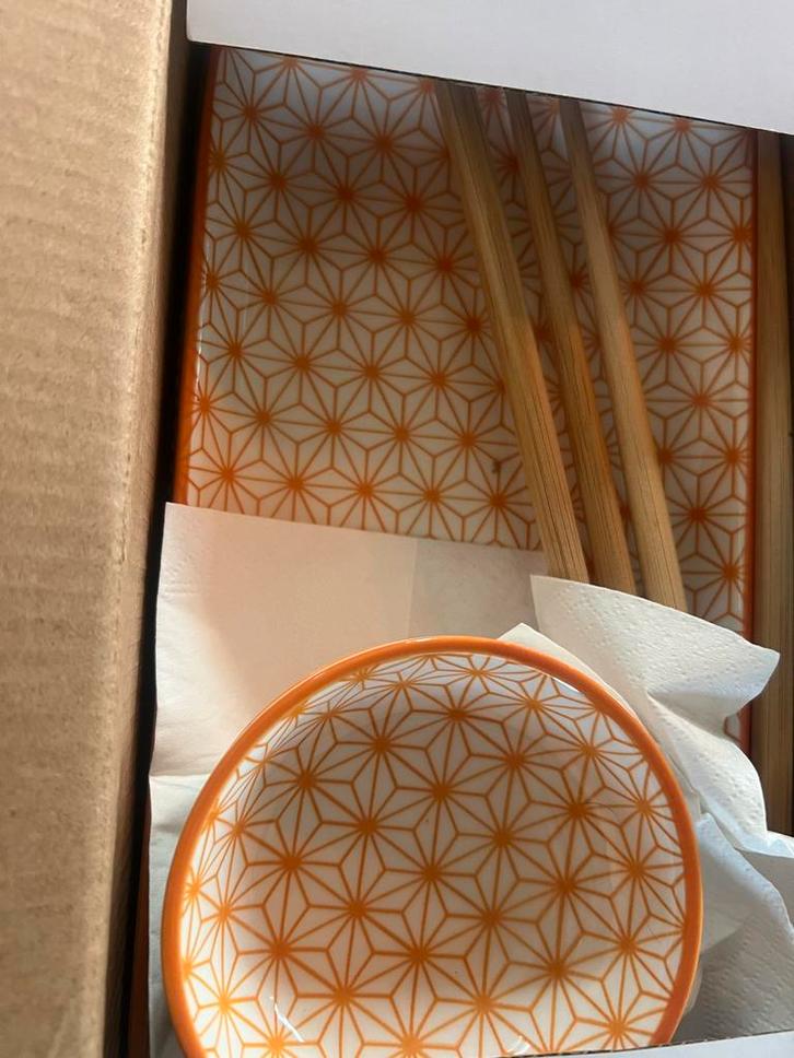 Ernesto Sushi Set - Nieuw in doos!, Huis en Inrichting, Keuken | Servies, Nieuw, Compleet servies, Effen, Keramiek, Ophalen of Verzenden