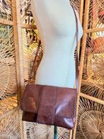 YatvaVintage: YV6177: Vintage 80s Leather Shoulder Bag Tas, Ophalen of Verzenden, Gebruikt, Bruin, Schoudertasje