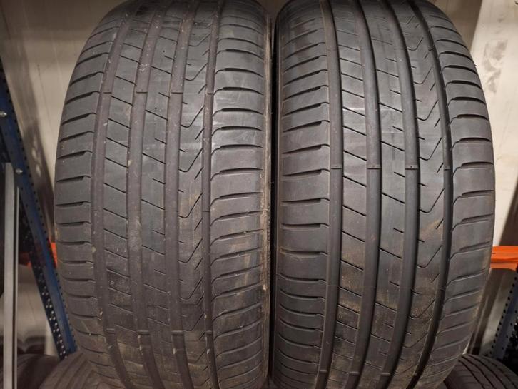 2x zomerbanden Pirelli Scorpion 255/50R19, Auto-onderdelen, Banden en Velgen, Band(en), Zomerbanden, 19 inch, 255 mm, Personenwagen