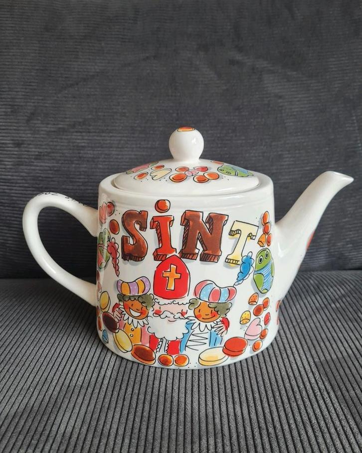Blond Amsterdam Sinterklaas theepot zeldzaam, Huis en Inrichting, Keuken | Servies, Nieuw, Blond Amsterdam, Aardewerk, Ophalen of Verzenden