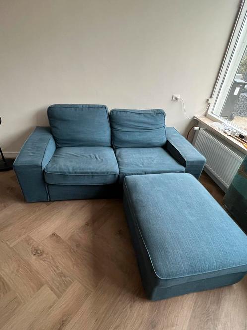 IKEA KIVIK 2-zitsbank blauw + voetenbank, Huis en Inrichting, Banken | Sofa's en Chaises Longues, Gebruikt, Tweepersoons, 150 tot 200 cm