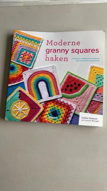 Celine Semaan - Moderne granny squares haken beschikbaar voor biedingen