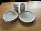 Royal Mosa Holland servies. 7 borden en 4 kommetjes. Wit, Gebruikt, Ophalen of Verzenden, Bord(en), Effen