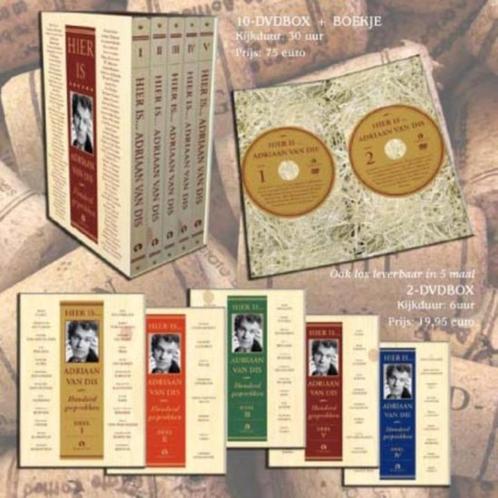 Hier is ... Adriaan van Dis, box met 5x2 DVD's, Boeken, Literatuur, Nieuw, Nederland, Ophalen of Verzenden