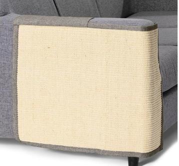 Kattenkrabmat voor bankleuning beschikbaar voor biedingen