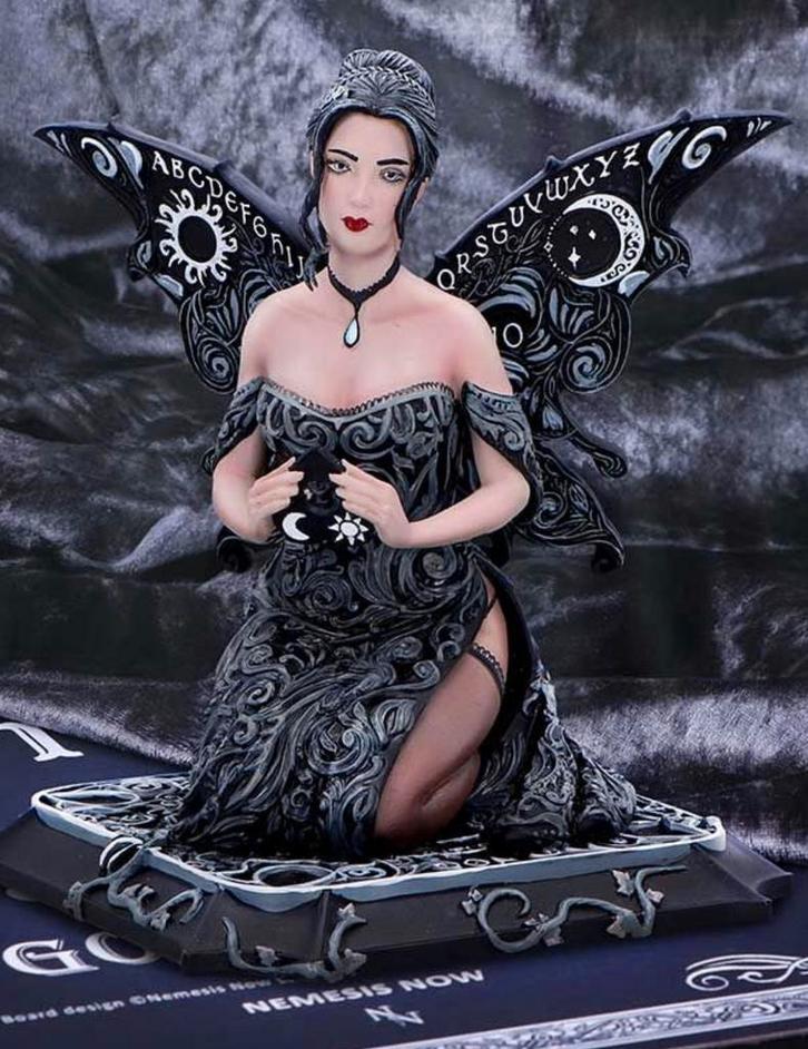 Spirit Board Fairy 15cm Nemesis Now Nieuw in Doos, Verzamelen, Beelden en Beeldjes, Nieuw, Fantasy, Ophalen of Verzenden