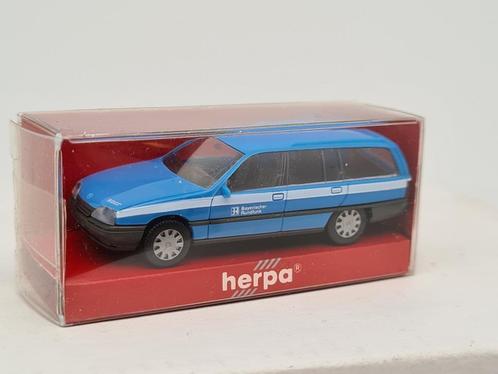Opel Omega Caravan - televisie Beieren - Herpa 1:87, Hobby en Vrije tijd, Modelauto's | 1:87, Zo goed als nieuw, Auto, Herpa, Verzenden
