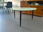 Bijzettafel Skandinavisch retro, Huis en Inrichting, Tafels | Bijzettafels, Gebruikt, Skandinavisch retro, 75 cm of meer, Overige vormen