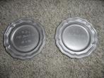 2 tinnen bordjes, ca. 12cm hoog en breed, Antiek en Kunst, Antiek | Tin, Ophalen of Verzenden
