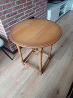 Tafeltje eikenhout ( hoogte 65 cm ,rond 58 cm )2 stuks, Huis en Inrichting, Tafels | Bijzettafels, Minder dan 55 cm, Gebruikt