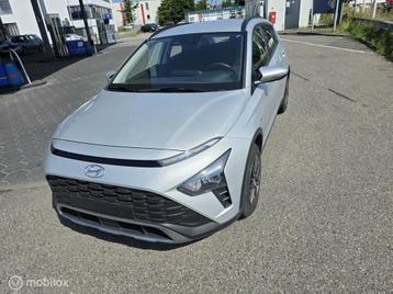 Hyundai Bayon 2022 Benzine / Hybrid 53000 km beschikbaar voor biedingen