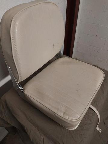 Zetel voor visboot beschikbaar voor biedingen