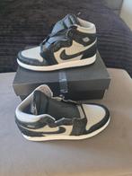 Nike Air Jordan 1 Retro - Maat 35 - Nieuw, Ophalen, Nieuw, Nike
