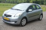 Toyota Yaris 1.0 VVTi Sol Airco APK Juli 2026, Auto's, Voorwielaandrijving, 970 kg, 750 kg, Origineel Nederlands