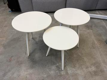 3 witte salontafels beschikbaar voor biedingen