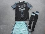Origineel en compleet voetbalsetje van AJAX maat 152, Kinderen en Baby's, Kinderkleding | Maat 152, Adidas, Sport- of Zwemkleding