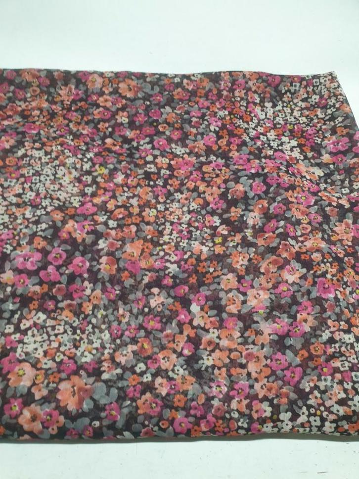 Chiffon flowers (210), Hobby en Vrije tijd, Stoffen en Lappen, Nieuw, 120 cm of meer, 30 tot 200 cm, Ophalen of Verzenden