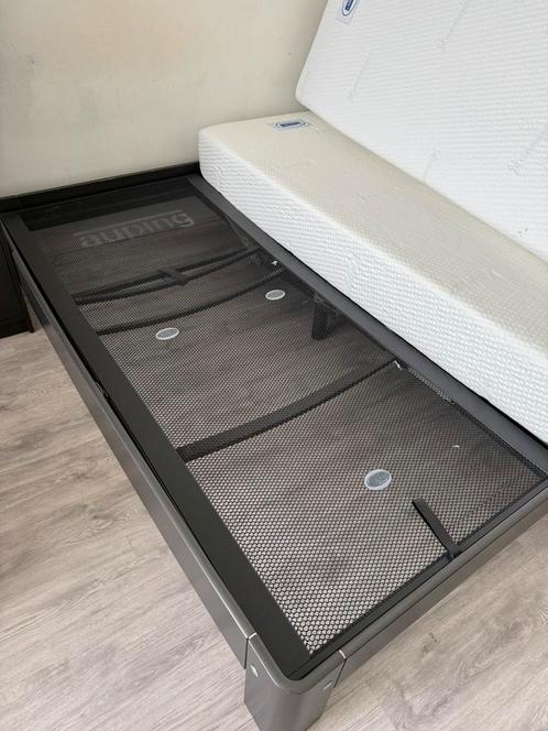 Auping bed met originele spiraalbodem + 2 NIEUWE matrassen ️, Huis en Inrichting, Slaapkamer | Bedden, Zo goed als nieuw, Tweepersoons