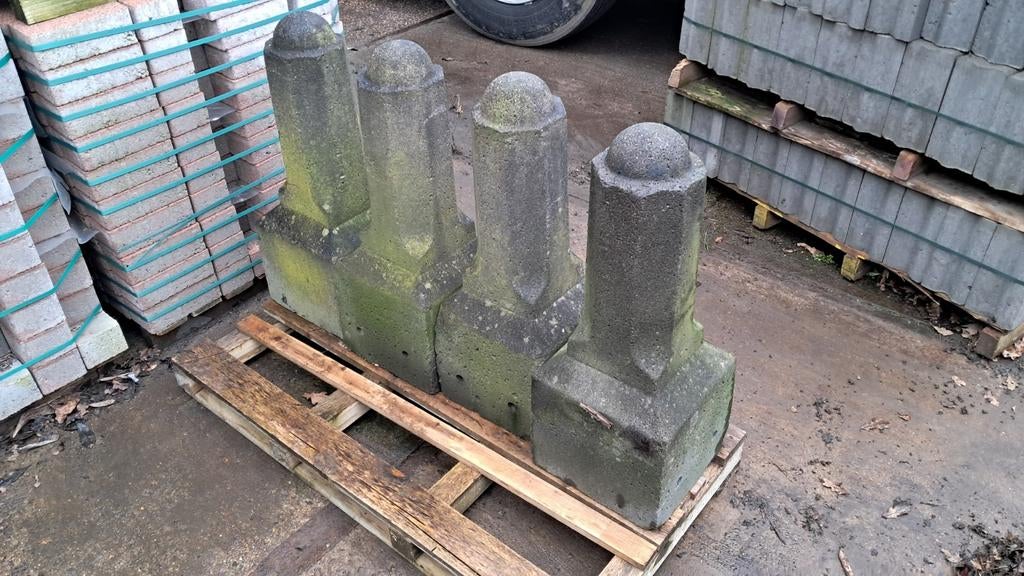 Amsterdammertjes/ beton paaltjes, Ophalen, Gebruikt