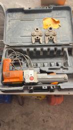 Viega nussbaun press machine met 2 pers bekken, Ophalen, Gebruikt