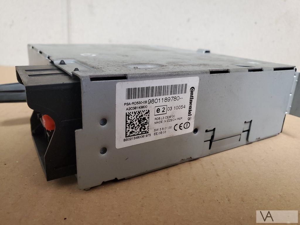 Citroen C4 2009 - 2015 radio cd speler rd5 9801189780 €30, Ophalen of Verzenden