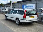 Volvo V70 2.4 | Airco | Cruise | Trekhaak, Auto's, Voorwielaandrijving, Stof, Wit, Grijs