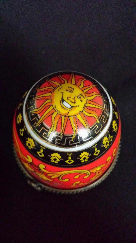 SIEREI Porselein ~ Trinket BOX ~ Sieraden EI ~ Stralende ZON, Verzamelen, Ophalen of Verzenden, Nieuw, Porselein, Overige typen