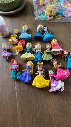 16 Disney  verkleed prinsessen met accessoires, Ophalen of Verzenden, Zo goed als nieuw, Overige typen