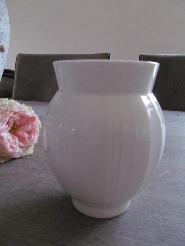 Wedgwood Ethereal 101 Suikerpot / Jampot zonder deksel, Huis en Inrichting, Keuken | Servies, Zo goed als nieuw, Overige typen