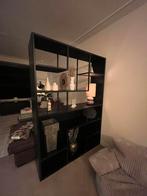 Zwarte vakkenkast Huub, room divider, Huis en Inrichting, Kasten | Wandmeubels, Ophalen, Zo goed als nieuw, Minder dan 150 cm