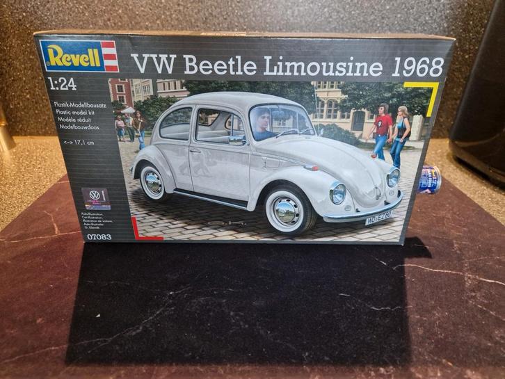 Revell VW Kever Limousine 1968 - Zelfbouw Model, Hobby en Vrije tijd, Modelbouw | Auto's en Voertuigen, Nieuw, Auto, 1:32 tot 1:50