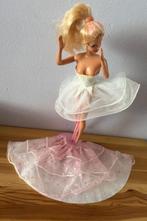 Vintage Barbie Malaysia 1966 - 2-delige jurk + oorbellen, Ophalen of Verzenden, Zo goed als nieuw, Kleertjes