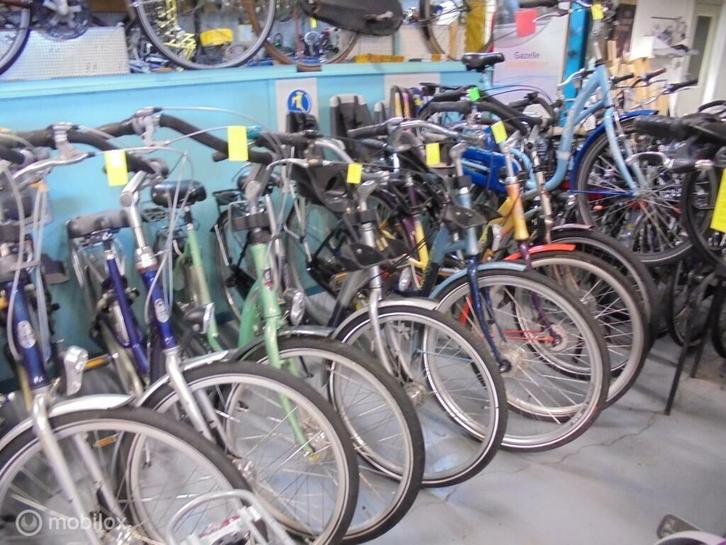 DIV   GEBR  MOEDER  FIETSEN, Fietsen en Brommers, Fietsen | Dames | Moederfietsen, Gebruikt