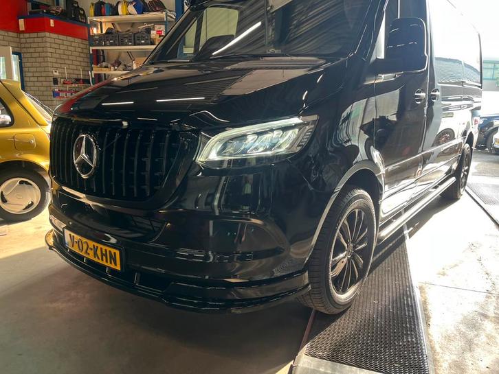 Mercedes sprinter amg grill treeplanken, Auto diversen, Tuning en Styling, Ophalen of Verzenden