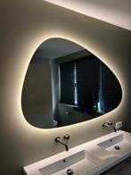 Organische spiegel 160cm breed, Overige typen, Ophalen of Verzenden, Zo goed als nieuw, 150 tot 200 cm