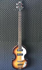 HÖFNER  Violin bassguitar + hard case., Muziek en Instrumenten, Snaarinstrumenten | Gitaren | Bas, Ophalen, Zo goed als nieuw