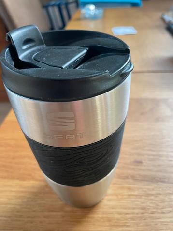 SEAT Thermosbeker - Zo goed als nieuw beschikbaar voor biedingen